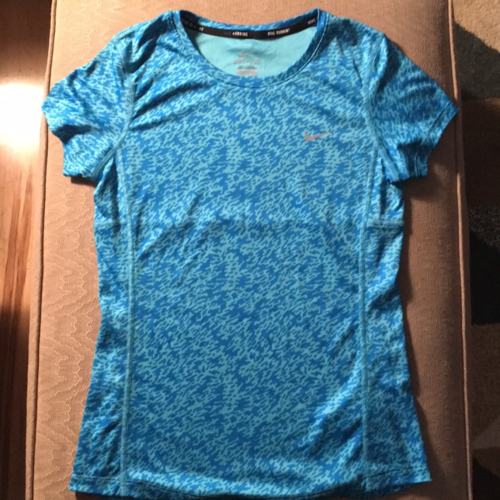 Nike dri fit running top